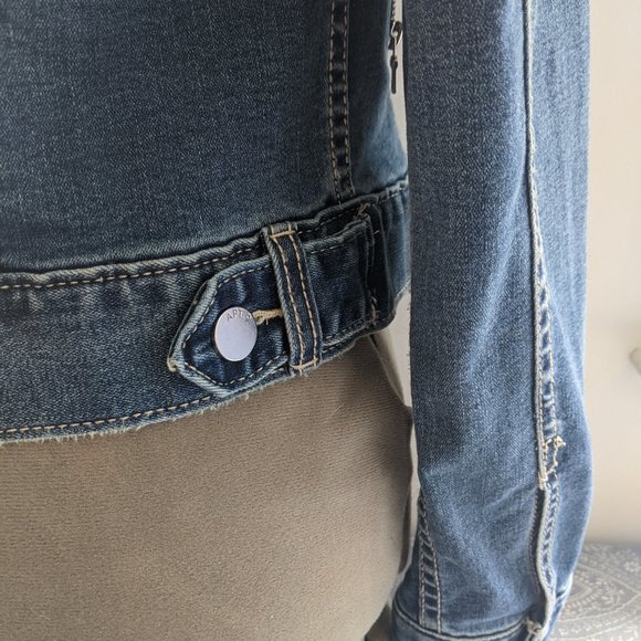 Denim jacket - Picture 3 of 5